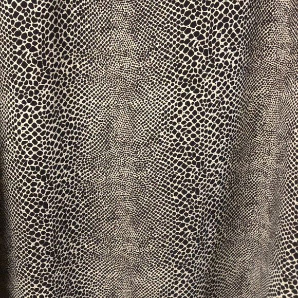 5/25Crazy Horse Snake Print Skirt - Picture 4 of 6